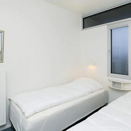 Lxx Apartment *